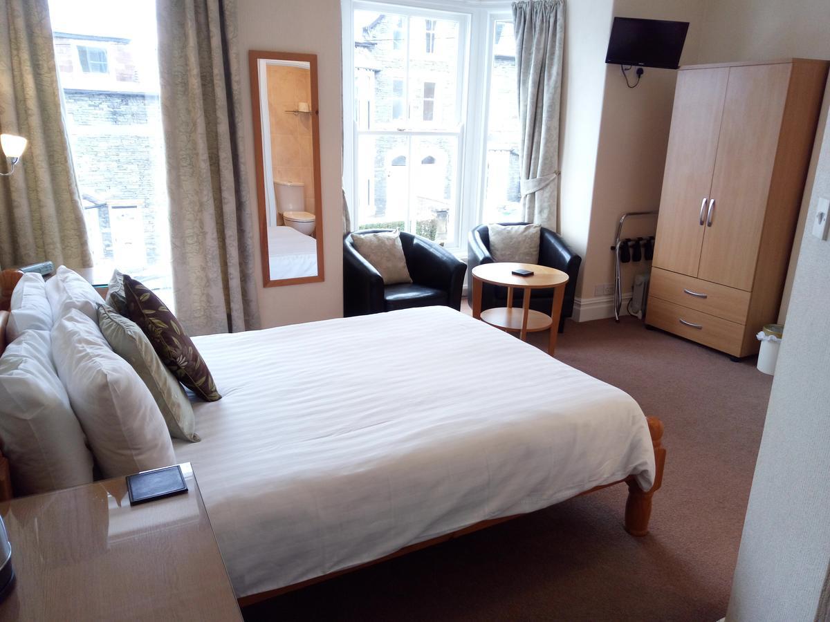 Dunsford Guest House Κέσγουικ Εξωτερικό φωτογραφία