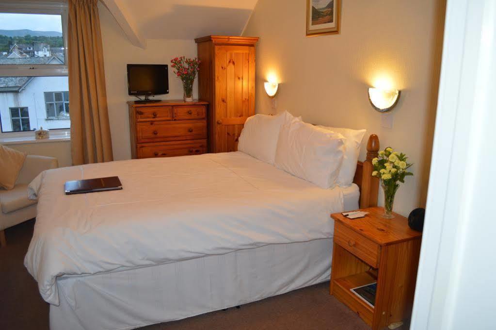 Dunsford Guest House Κέσγουικ Εξωτερικό φωτογραφία