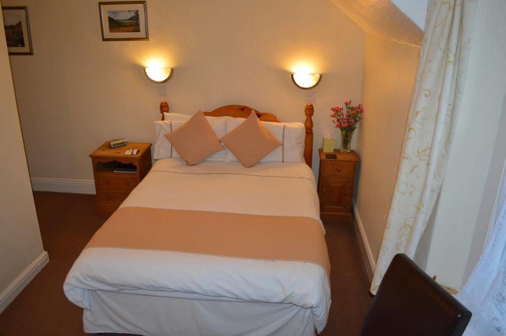 Dunsford Guest House Κέσγουικ Εξωτερικό φωτογραφία